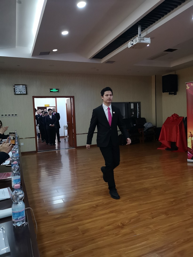 富联娱乐
